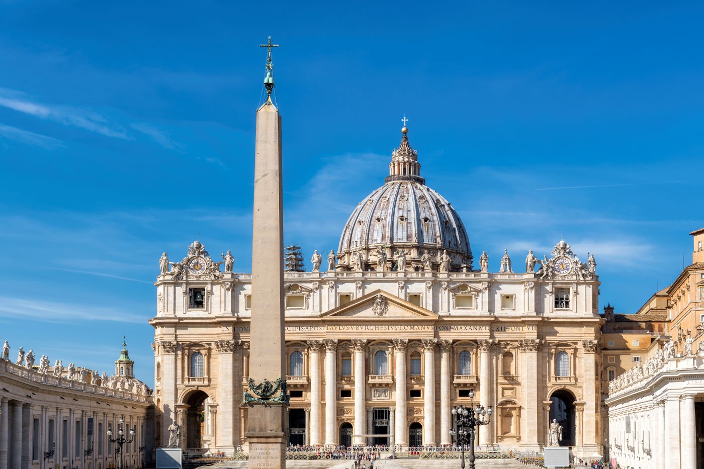 Rediscovering Vatican II: The Church and the World (Paperback) 