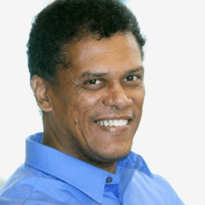 Picture of Ismael Hernandez