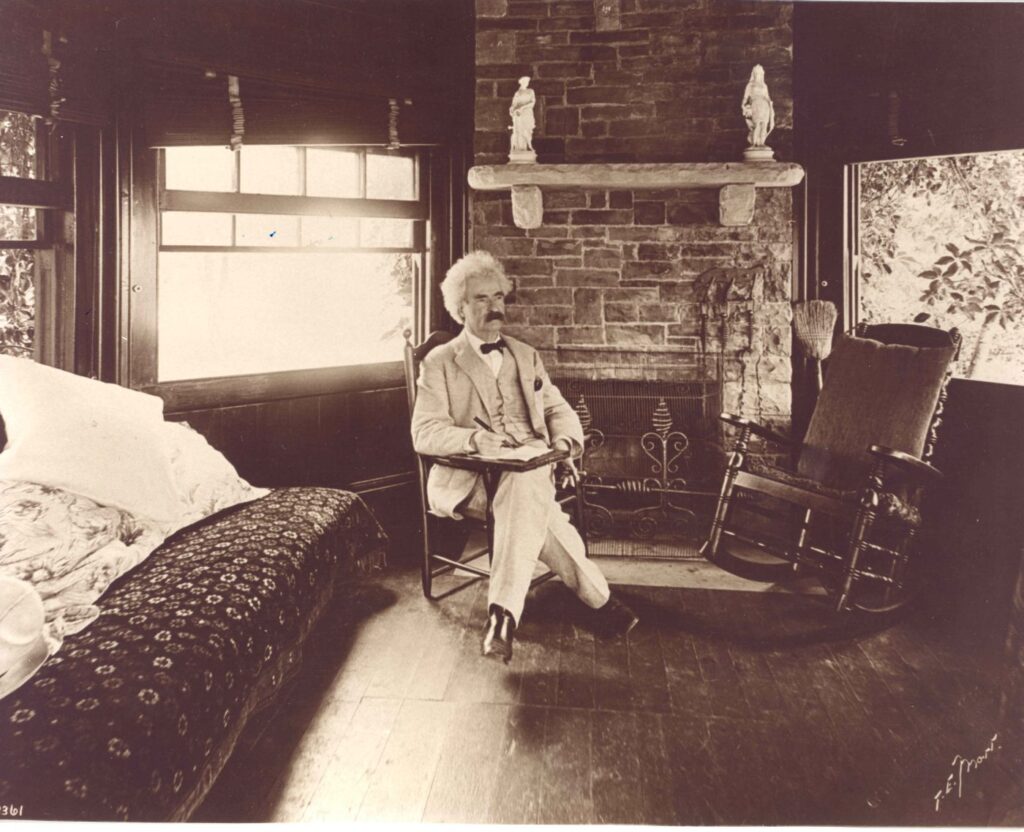 Mark Twain sepia tone