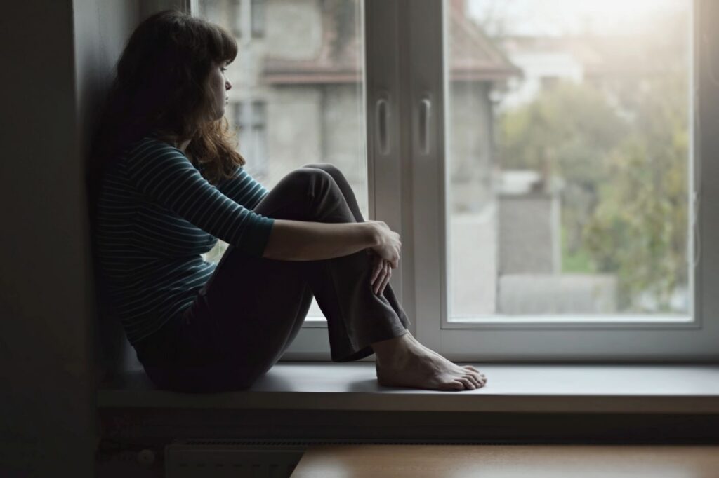lonely young women in 2026