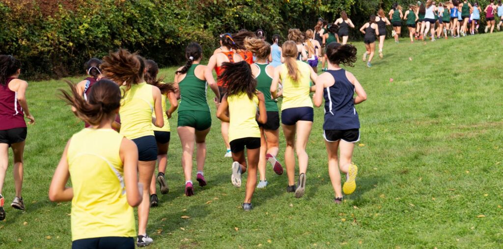 Girls running track